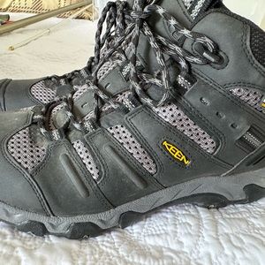 Keen Men’s hiker